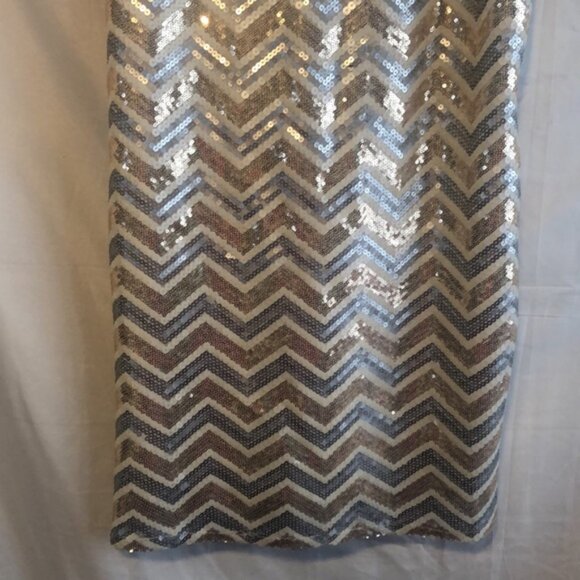 Forever 21 Sequins Party Dress  Medium - Picture 7 of 8